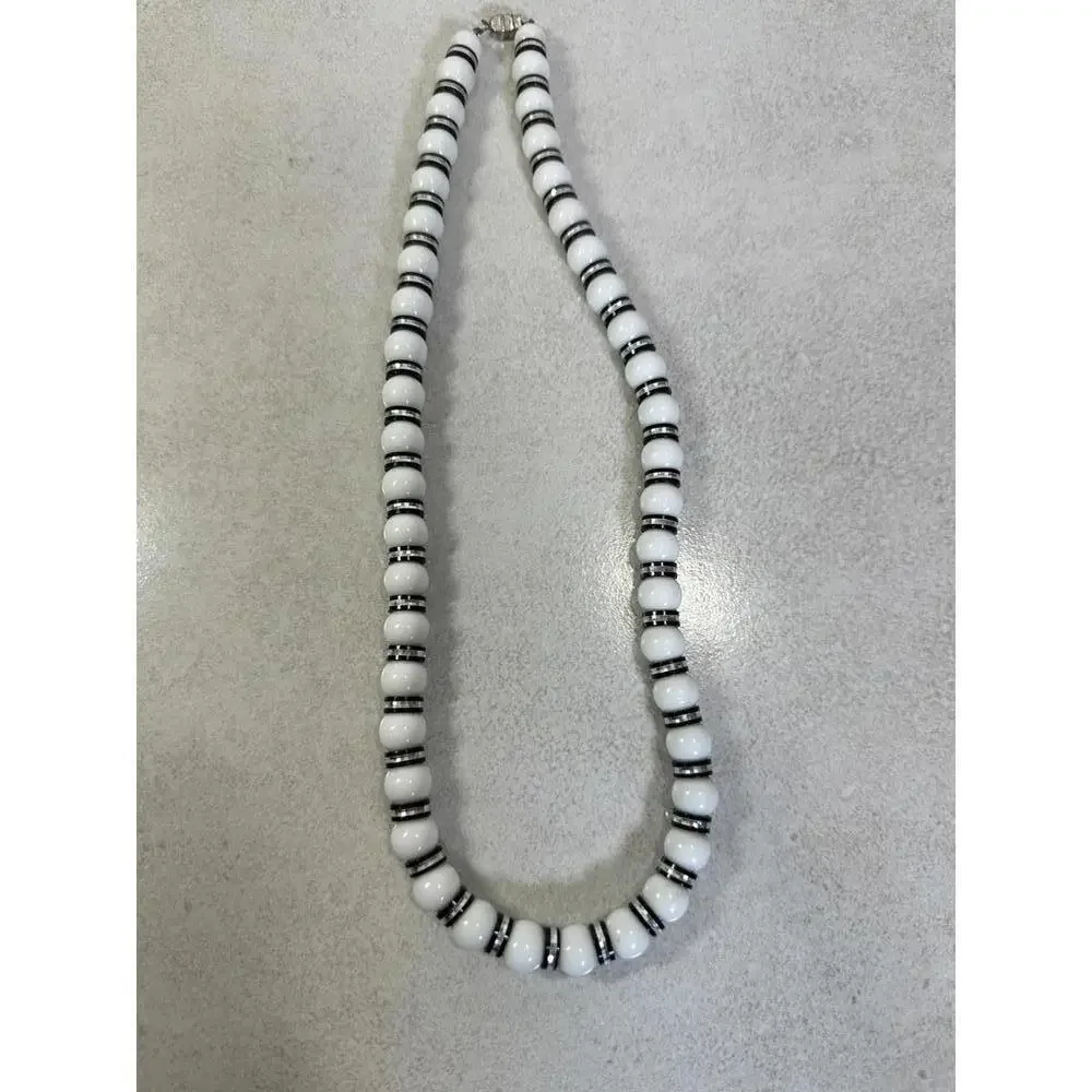VTG Mod White Lucite Bead Necklace Black Silver Spacer 24”